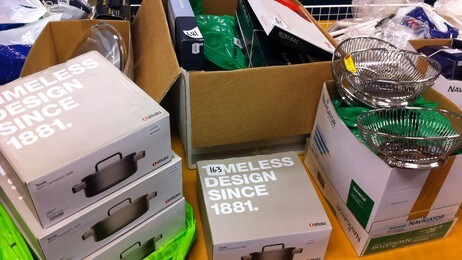 Beslaget hos 35-åringen som la ut over 1000 stjålne varer på Finn.no (Foto: Vegar Erstad/NRK) Beslaget hos 35-åringen som la ut over 1000 stjålne varer på Finn.no (Foto: Vegar Erstad/NRK)