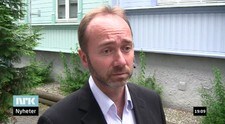 Video Eivind Reiten får 90 millioner i pensjon fra Norsk Hydro (Foto: Nyhetsspiller) Video Eivind Reiten får 90 millioner i pensjon fra Norsk Hydro (Foto: Nyhetsspiller)
