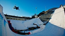 Quarterpipe i Holmenkollen (Foto: Solum, Stian Lysberg/SCANPIX) Quarterpipe i Holmenkollen (Foto: Solum, Stian Lysberg/SCANPIX)
