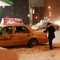 USA: Snøkaoset i New York førte til mye problemer i trafikken. 
