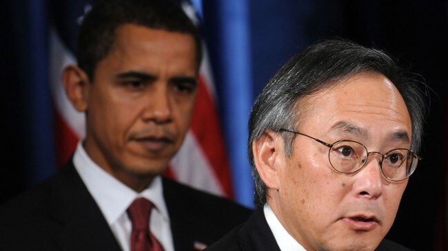 Barack Obama og Steven Chu (Foto: NICHOLAS KAMM/AFP) Barack Obama og Steven Chu (Foto: NICHOLAS KAMM/AFP)
