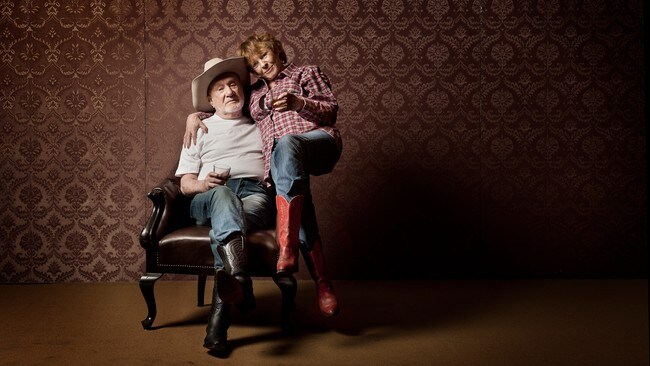 Espen Skjønberg og Kari Simonsen (Foto: Sigurd Fandango/Nationaltheatret) Espen Skjønberg og Kari Simonsen (Foto: Sigurd Fandango/Nationaltheatret)