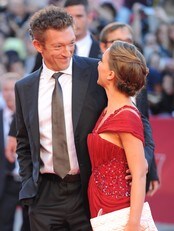 Natalie Portman og Vincent Cassel (Foto: ALBERTO PIZZOLI/Afp) Natalie Portman og Vincent Cassel (Foto: ALBERTO PIZZOLI/Afp)