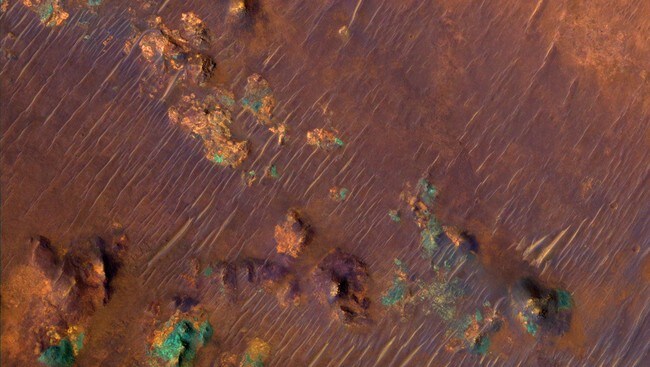 Nili Fossae på Mars (Foto: NASA/AP) Nili Fossae på Mars (Foto: NASA/AP)