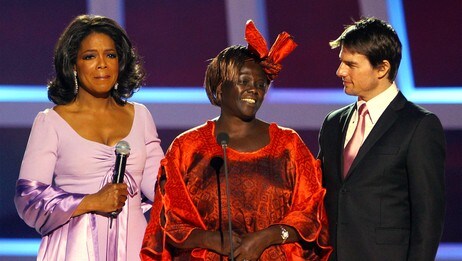 Oprah Winfrey og Tom Cruise ledet Nobels Fredspriskonsert, til ære for Wangari Maathai. (Foto: John McConnico/Scanpix/AP) Oprah Winfrey og Tom Cruise ledet Nobels Fredspriskonsert, til ære for Wangari Maathai. (Foto: John McConnico/Scanpix/AP)