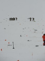 Ulykkesstedet der Hercules-flyet havarerte (Foto: Politiet i Norrbotten) Ulykkesstedet der Hercules-flyet havarerte (Foto: Politiet i Norrbotten)