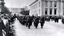 Tyske tropper inntar Oslo 9. april 1940 (Foto: 