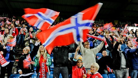 Publikum på Ullevaal (Foto: Andersen, Aleksander/NTB scanpix) Publikum på Ullevaal (Foto: Andersen, Aleksander/NTB scanpix)