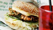 Lakseburger (Foto: Mette Randem) Lakseburger (Foto: Mette Randem)