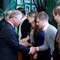 Prins Charles hilser på Lars Hjetland (t.h.) som overlevde Utøya 22.07.12 på Nobels fredssenter i Oslo tirsdag. 