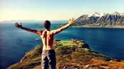 Maivær i Nord-Norge (Foto: Jeremy Hugall/Instagram_jeremyhugall) Maivær i Nord-Norge (Foto: Jeremy Hugall/Instagram_jeremyhugall)