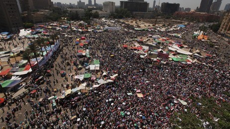 Tahrir-plassen i Egypt fredag 29. juni (Foto: AMR ABDALLAH DALSH/Reuters) Tahrir-plassen i Egypt fredag 29. juni (Foto: AMR ABDALLAH DALSH/Reuters)