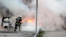Bilbrann Rinkeby (Foto: Fredrik Sandberg/Ap) Bilbrann Rinkeby (Foto: Fredrik Sandberg/Ap)