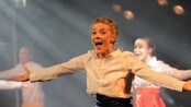 Åpningsshow (P3 Dokumentar) - Elvebakkenrevyen 2013.