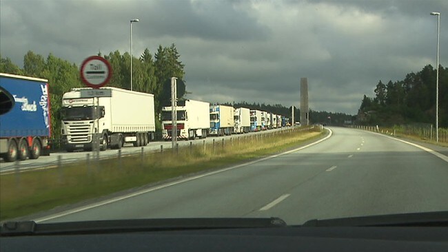 Tungtransport (Foto: Martin Tangen Schmidt/NRK) Tungtransport (Foto: Martin Tangen Schmidt/NRK)