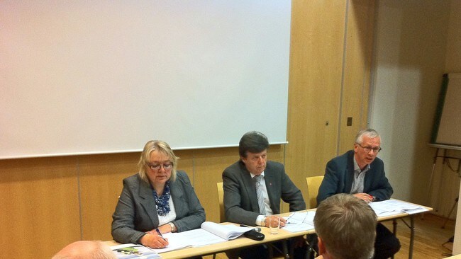 Generalforsamling i Tussa (Foto: Øyvind Johan Heggstad/NRK) Generalforsamling i Tussa (Foto: Øyvind Johan Heggstad/NRK)