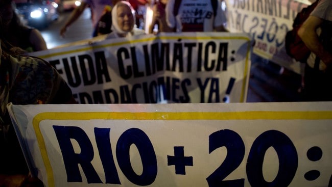 Rio+20, demonstrasjon (Foto: CHRISTOPHE SIMON/Afp) Rio+20, demonstrasjon (Foto: CHRISTOPHE SIMON/Afp)