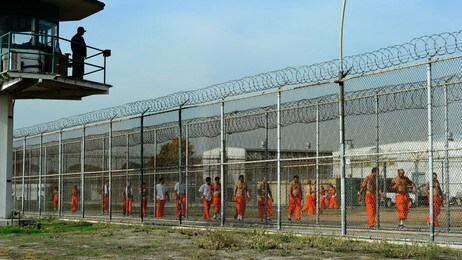 Chino State Prison i California (Foto: KEVORK DJANSEZIAN/Afp) Chino State Prison i California (Foto: KEVORK DJANSEZIAN/Afp)