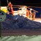 Et svensk redningshelikopter som deltar i letingen etter et savnet norsk Hercules-fly, fyller drivstoff på flyplassen i Kiruna torsdag kveld.