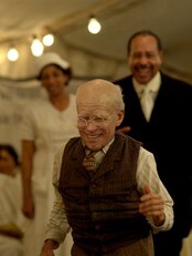 Fra David Finchers nyeste film 'Den fantastiske historien om Benjamin Button' (Foto: Foto/Copyright: Warner Bros./Sandrew Metronome) Fra David Finchers nyeste film 'Den fantastiske historien om Benjamin Button' (Foto: Foto/Copyright: Warner Bros./Sandrew Metronome)