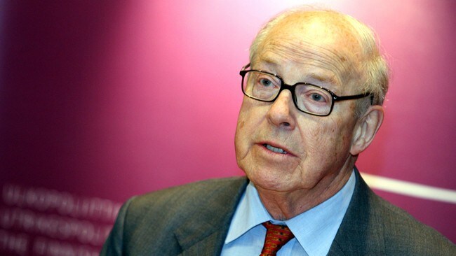 Tidlegare IAEA-sjef Hans Blix (Foto: JUSSI NUKARI/AFP) Tidlegare IAEA-sjef Hans Blix (Foto: JUSSI NUKARI/AFP)