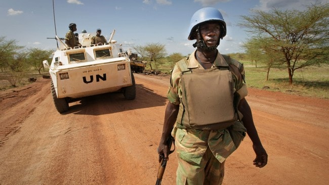 Zambisk soldat i Sør-Sudan (Foto: STUART PRICE/Afp) Zambisk soldat i Sør-Sudan (Foto: STUART PRICE/Afp)