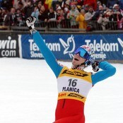 Bjørn Einar Romøren jubler etter å ha hoppet 239 meter i Planica i 2005. Bjørn Einar Romøren jubler etter å ha hoppet 239 meter i Planica i 2005.