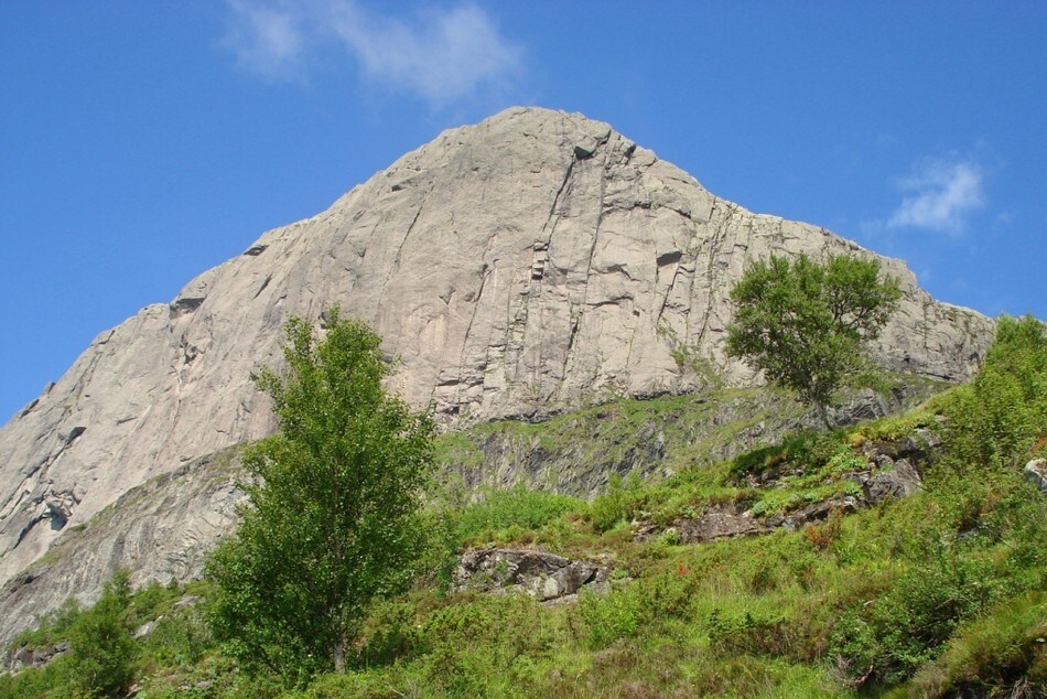 Kvamshesten i Sunnfjord