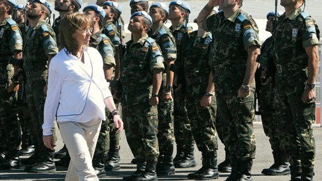 Carme Chacon (Foto: MOHAMMED ZAATARI/AP) Carme Chacon (Foto: MOHAMMED ZAATARI/AP)