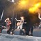 Sia Gubba i aksjon på scenen Sia Gubba i aksjon på scenen
