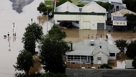 Flaum i Australia (Foto: POOL/Reuters) Flaum i Australia (Foto: POOL/Reuters)