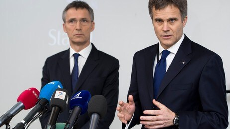 Helge Lund og Jens Stoltenberg (Foto: Kent Skibstad/NTB scanpix) Helge Lund og Jens Stoltenberg (Foto: Kent Skibstad/NTB scanpix)