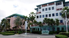 Ugland House, Cayman Island (Foto: Reuters/Scanpix)