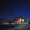 Mørketida er fra november til januar i Nord-Norge. Her ser du Kraknes utenfor Tromsø mens det ennå er mørkt. 
