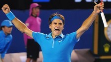 Roger Federer jubler etter seieren i Australian Open 2010 (Foto: William West/Scanpix/AFP)