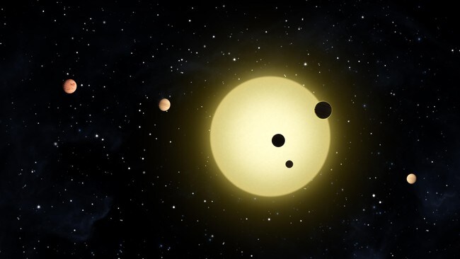 Kepler-11 med seks planetar (Foto: NASA/Tim Pyle) Kepler-11 med seks planetar (Foto: NASA/Tim Pyle)