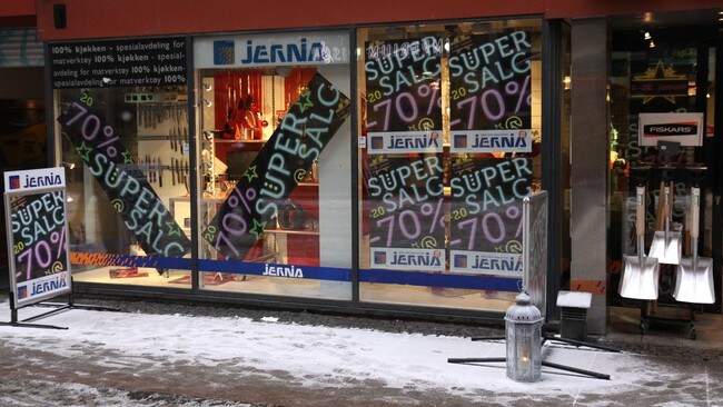 Supersalg på Jernia (Foto: Karina Jørgensen/NRK) Supersalg på Jernia (Foto: Karina Jørgensen/NRK)