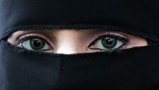 Niqab (Foto: PHIL NOBLE/REUTERS) Niqab (Foto: PHIL NOBLE/REUTERS)