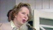 Margaret Thatcher er død - Margaret Thatcher døde mandag, 87 år gammel. Den markante politikeren måtte ta flere vanskelige avgjørelser i sine åtte år som Storbritannias statsminister. Reporter Joar Hoel Larsen.