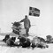 Oscar Wisting med hundespannet sitt på Sørpolen, 14.-17. desember 1911.