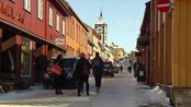 Hele verden til Røros - Bli med til Røros, der flere hundre bransjefolk er samlet til reiselivsmesse. Kontrakter for 2 milliarder kroner kan bli inngått i Bergstaden. 