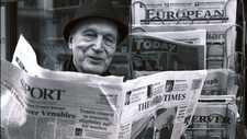 Richard Herrmann leser The Times (NRK)