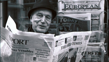 Richard Herrmann leser The Times (NRK) Richard Herrmann leser The Times (NRK)