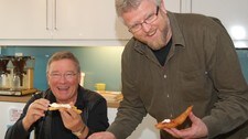 Vidar Lønn Arnesen og Hans-Petter Jacobsen (Foto: Rune Alstedt/NRK)