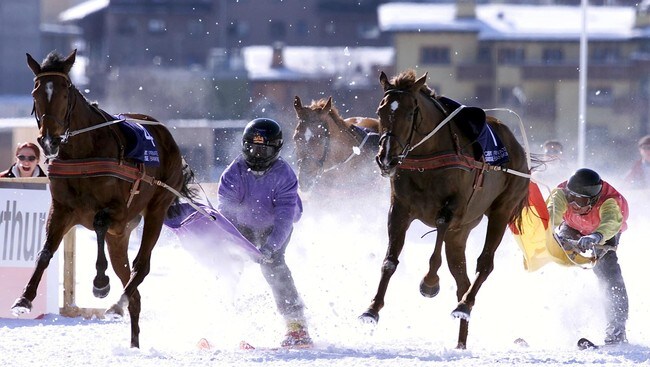 Skijoring, fra Sveits i 2002 (Foto: Keystone, Arno Balzarini/Scanpix/AP)