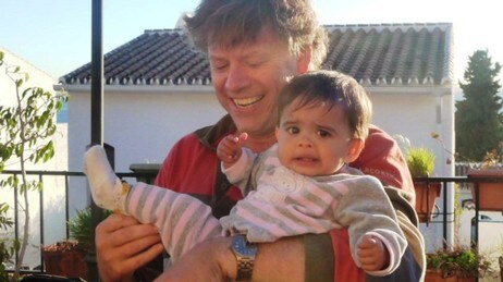 Jo Erik Brøyn med Siren (Foto: Torill Svaar /NRK) Jo Erik Brøyn med Siren (Foto: Torill Svaar /NRK)