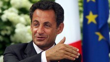 Nicolas Sarkozy (Foto: CZAREK SOKOLOWSKI/AP) Nicolas Sarkozy (Foto: CZAREK SOKOLOWSKI/AP)