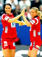 Ida Alstad og Gro Hammerseng (Foto: Kallestad, Gorm/Scanpix) Ida Alstad og Gro Hammerseng (Foto: Kallestad, Gorm/Scanpix)
