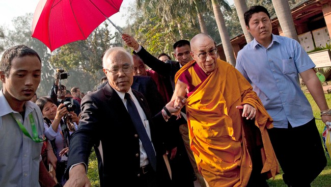 Dalai Lama i New Delhi (Foto: Kevin Frayer/Ap) Dalai Lama i New Delhi (Foto: Kevin Frayer/Ap)