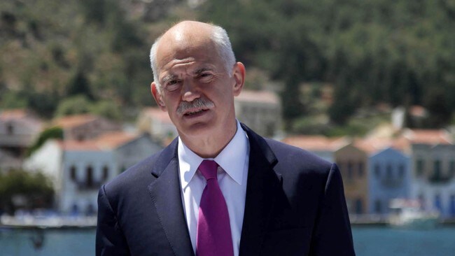 Hellas' statsminister George Papandreou (Foto: TATIANA BOLARI/AFP) Hellas' statsminister George Papandreou (Foto: TATIANA BOLARI/AFP)